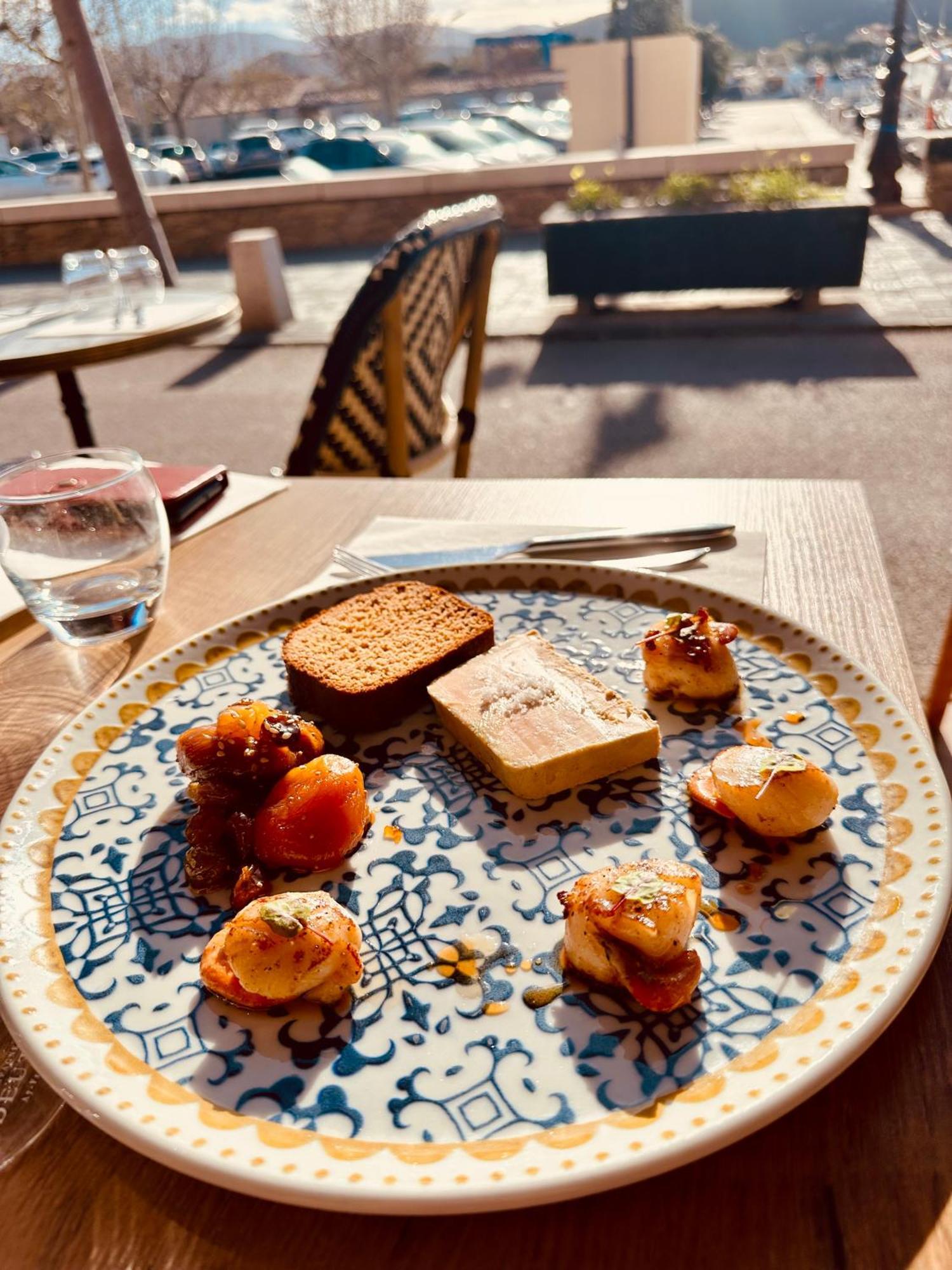 Hotel Restaurant L'Europe サン・フロラン エクステリア 写真